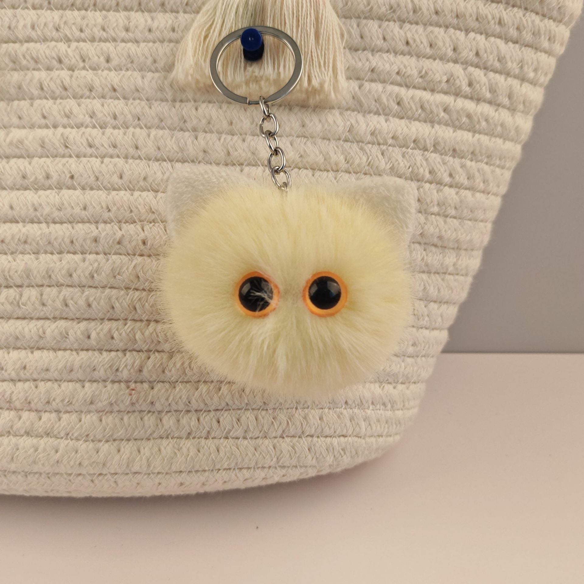 Wholesale  Kitten cartoon fur ball keychain